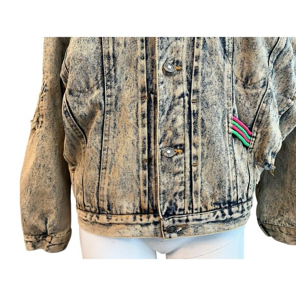 Small Acid Wash Denim Jacket Lot of 26 New Kids on The Block Buttons Donnie Joey - Picture 14 of 16